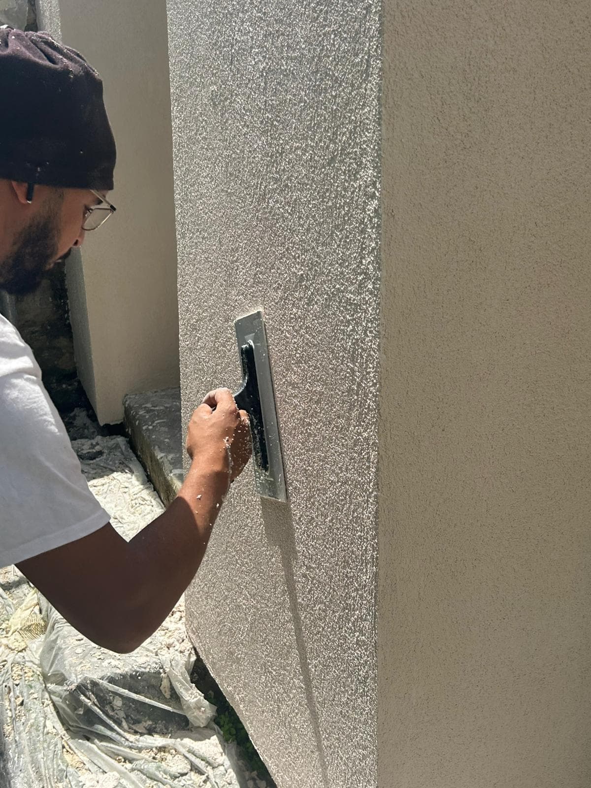 Rénovation d'un salon avec nouvelles finitions