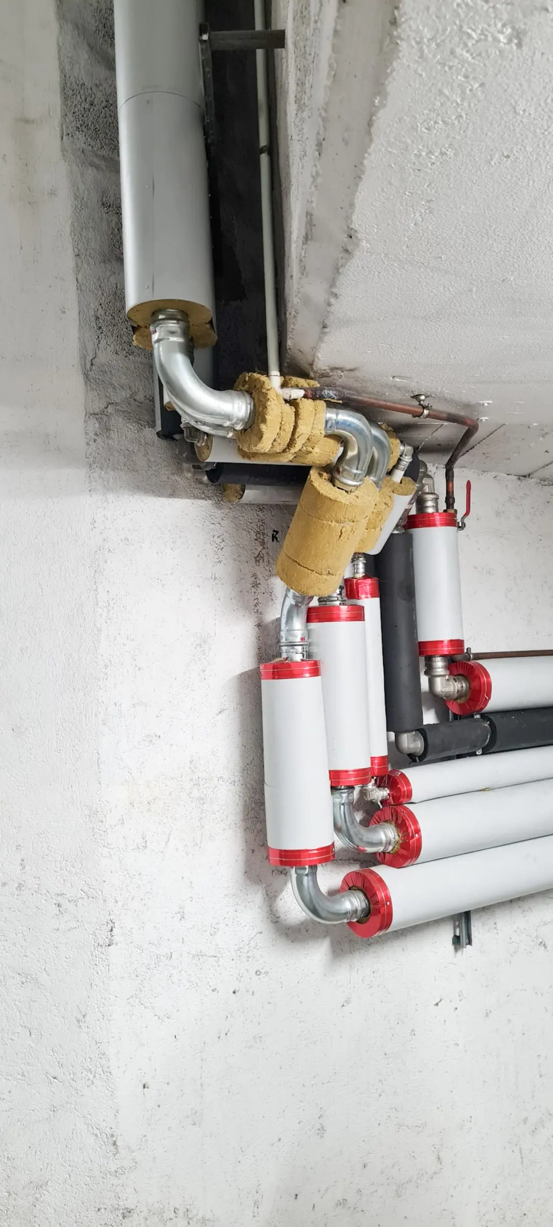Détail de l'isolation thermique du réseau d'eau
