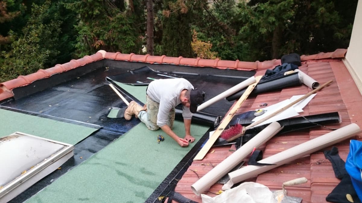 Installation d'un plafond