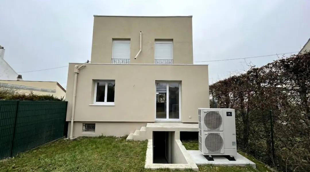 Extension et Rénovation Complète à Cormeilles-en-Parisis : On pousse les murs ! Extension et Rénovation Complète à Cormeilles-en-Parisis : On pousse les murs !