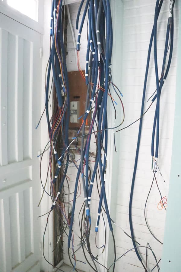 branchements électriques