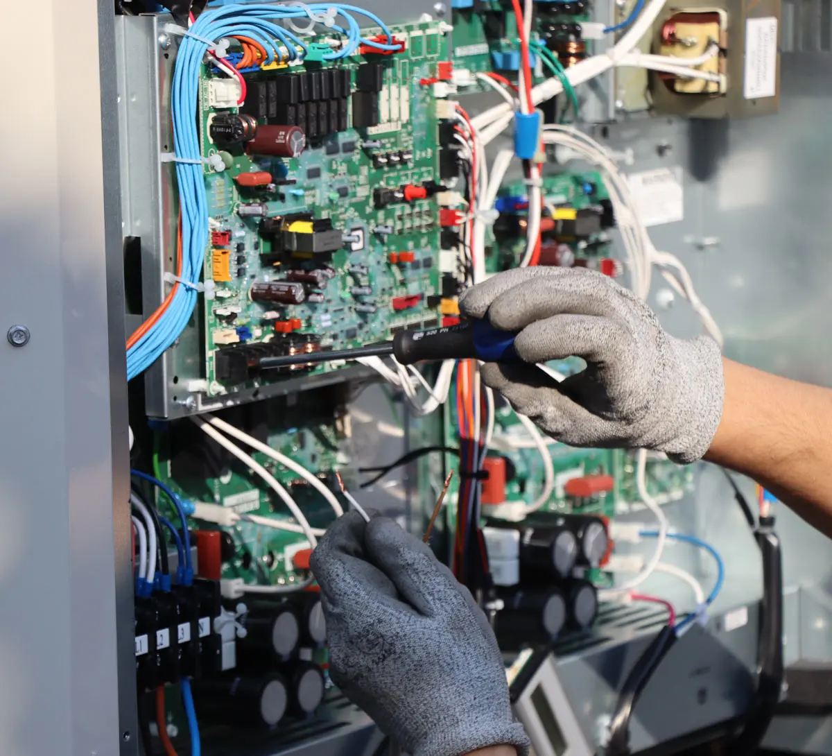 Installation électrique rénovée avec tableau et câblage aux normes